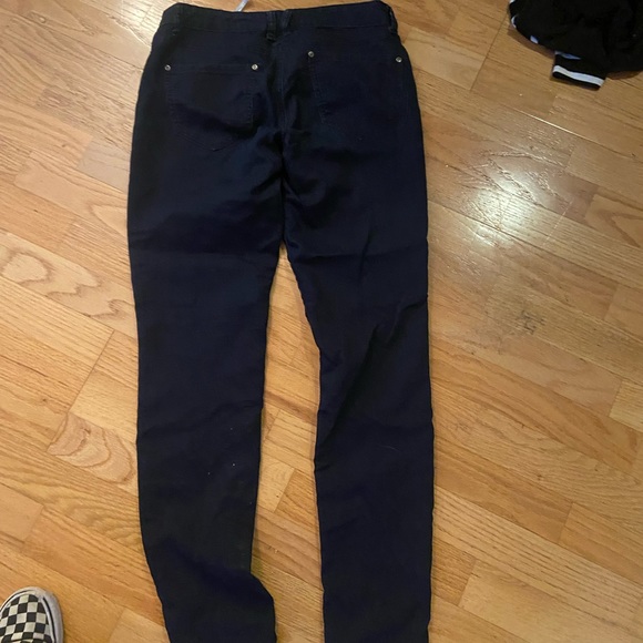 3 pairs of Jeans - Picture 7 of 11